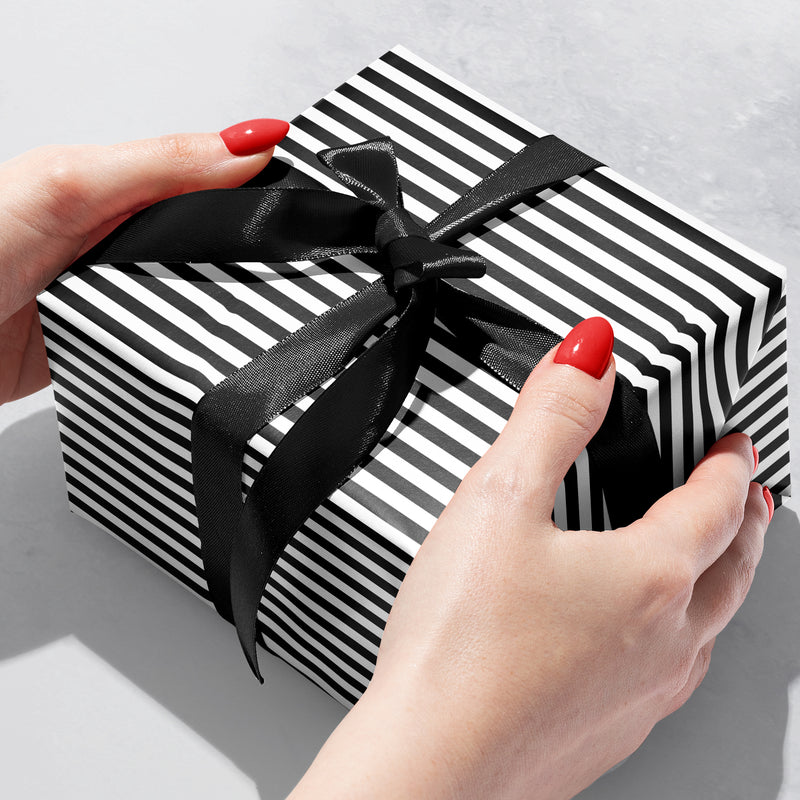 B449C Black White Stripe