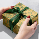 XB876D Forest Snowflakes Gold